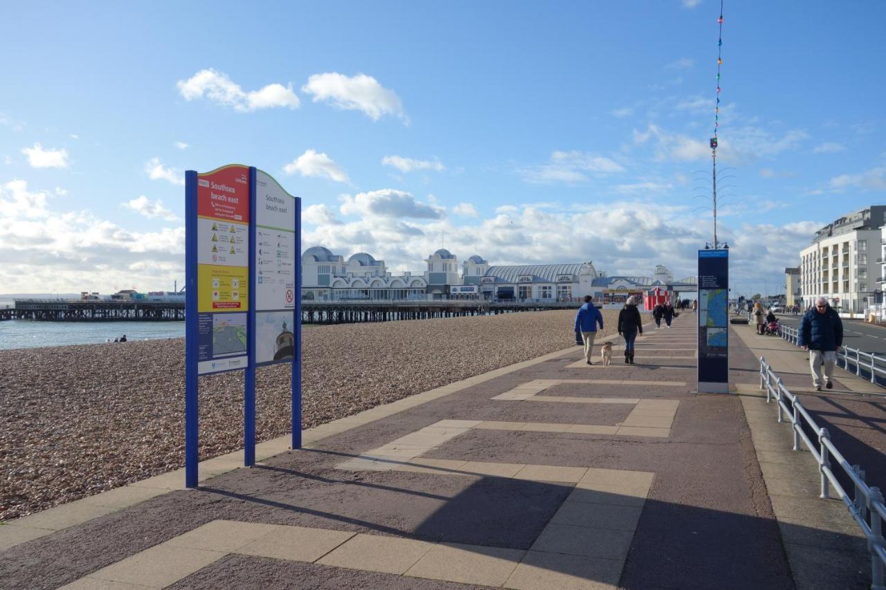 Ann Apartments Opposite The Pier With Sea View Portsmouth Buitenkant foto
